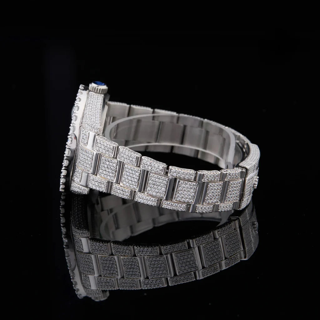 Shine Bright: Premium Diamond-Encrusted Watches By CrownIce