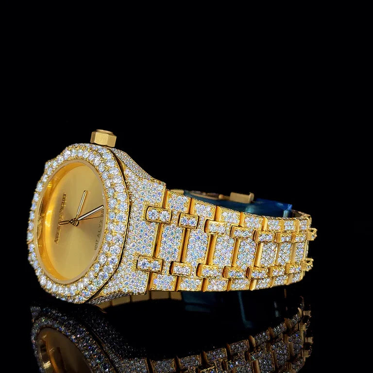 The Royal Radiance – Where Pure Gold Meets Precision and Sparkle By CrownIce
