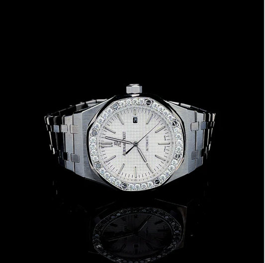 Diamond Accents, Steel Resolve — Timepieces That Speak Without Words By CrownIce