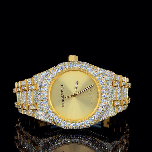 The Royal Radiance – Where Pure Gold Meets Precision and Sparkle By CrownIce
